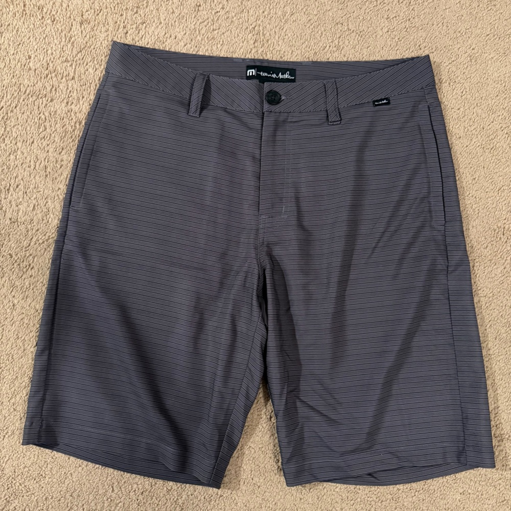 Men’s Travis Mathew’s Short - Picture 4 of 6